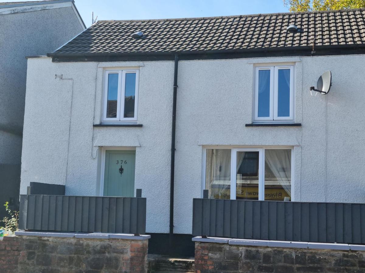 Dare Valley Cottage Ex Miners Cottage Near Zip World Pen Y Fan Waterfalls Aberdare Exteriör bild